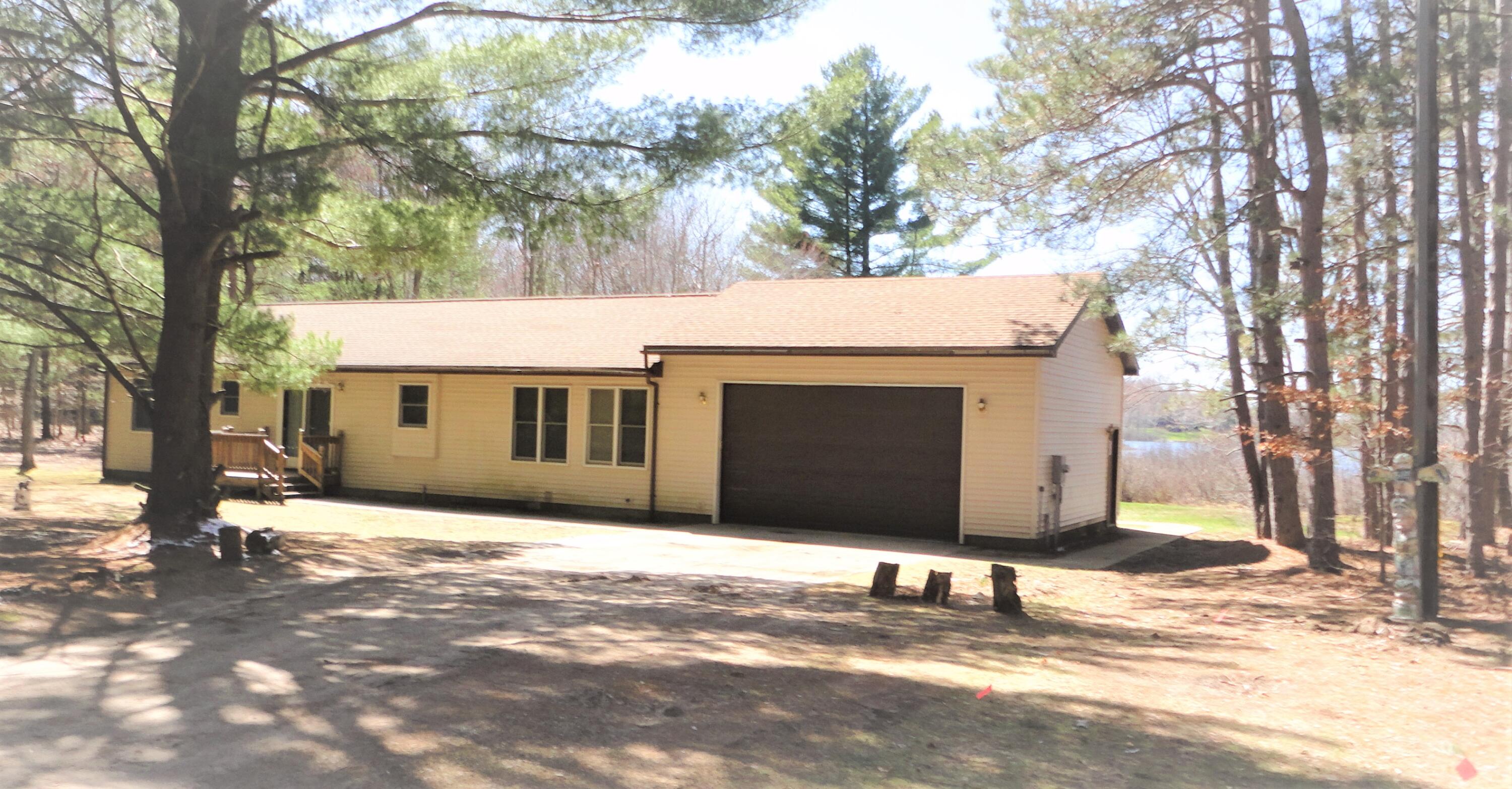 6970 Kenny Road Kaleva, MI 49645 - Photo 5 of 34 Front (2)
