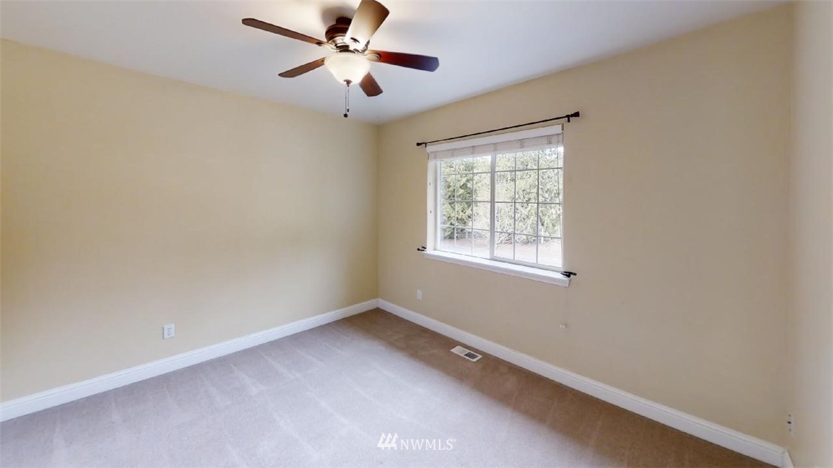 7722 Johnson Point Road Northeast Olympia, WA 98516 - Photo 13 of 16 Gallery Image 13
