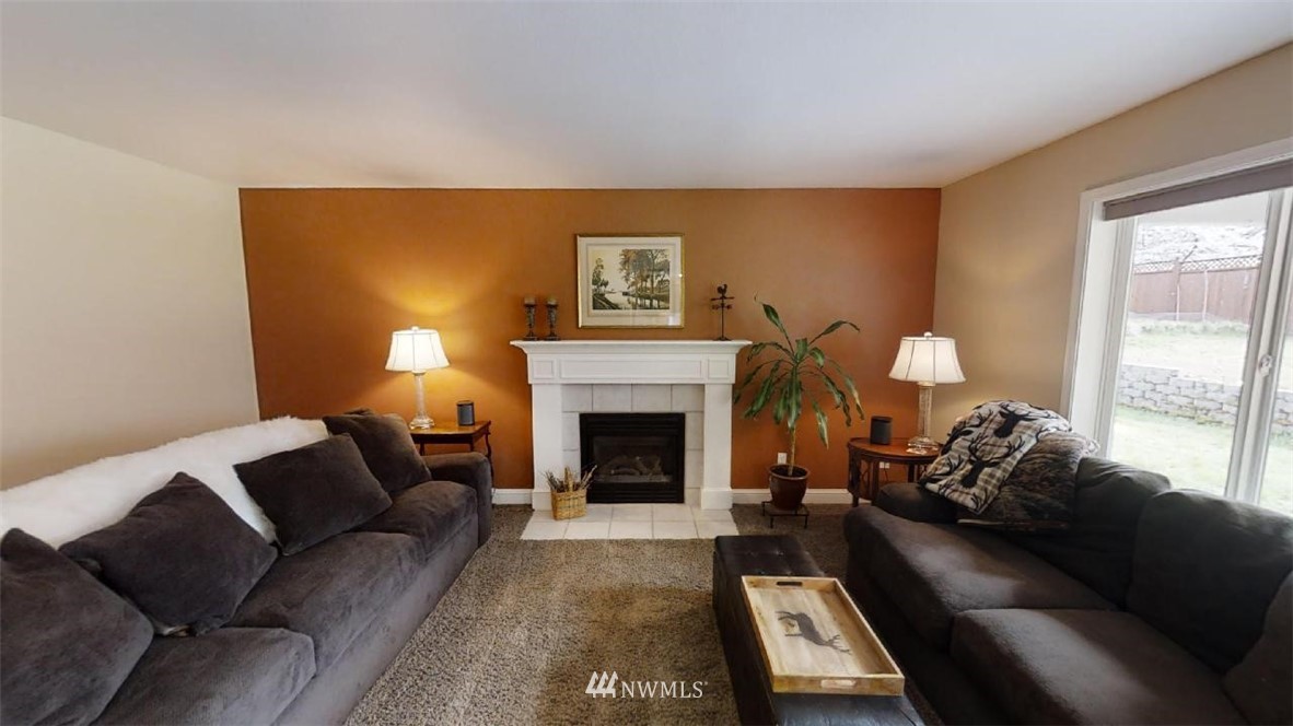 7722 Johnson Point Road Northeast Olympia, WA 98516 - Photo 6 of 16 Gallery Image 6