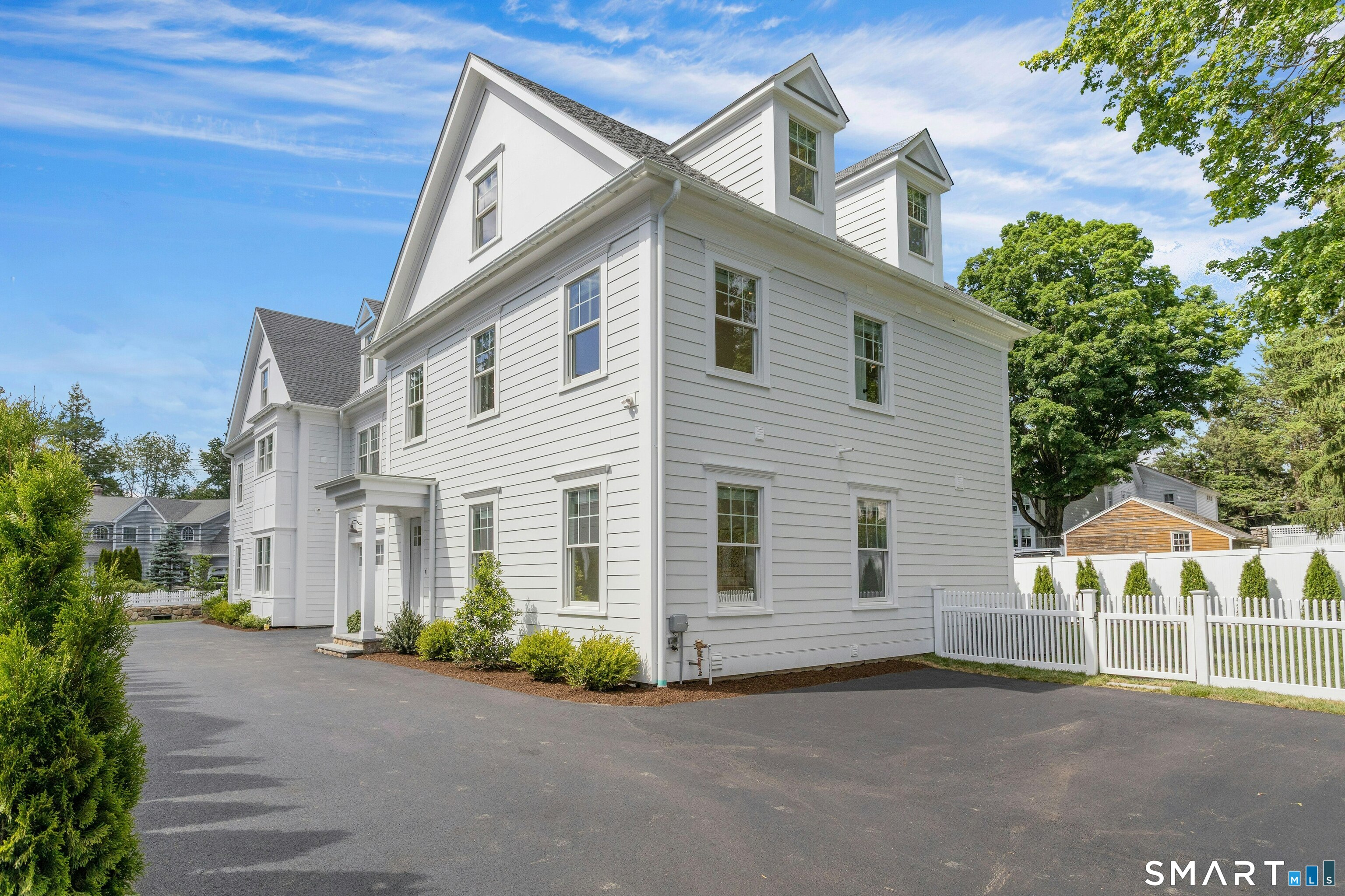 18 Old Stamford Road New Canaan, CT 06840 - Photo 1 of 29