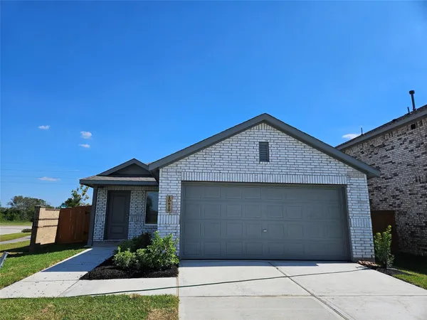 $252,390 | 28502 Golden Hay Drive, Hockley, TX 77447