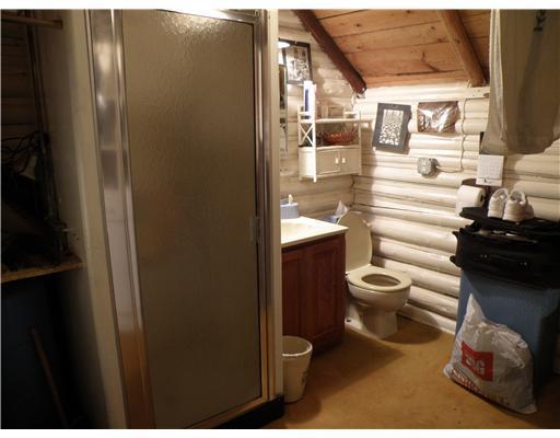 191 Cambridge Road Harmony, ME 04942 - Photo 9 of 17 Bathroom.