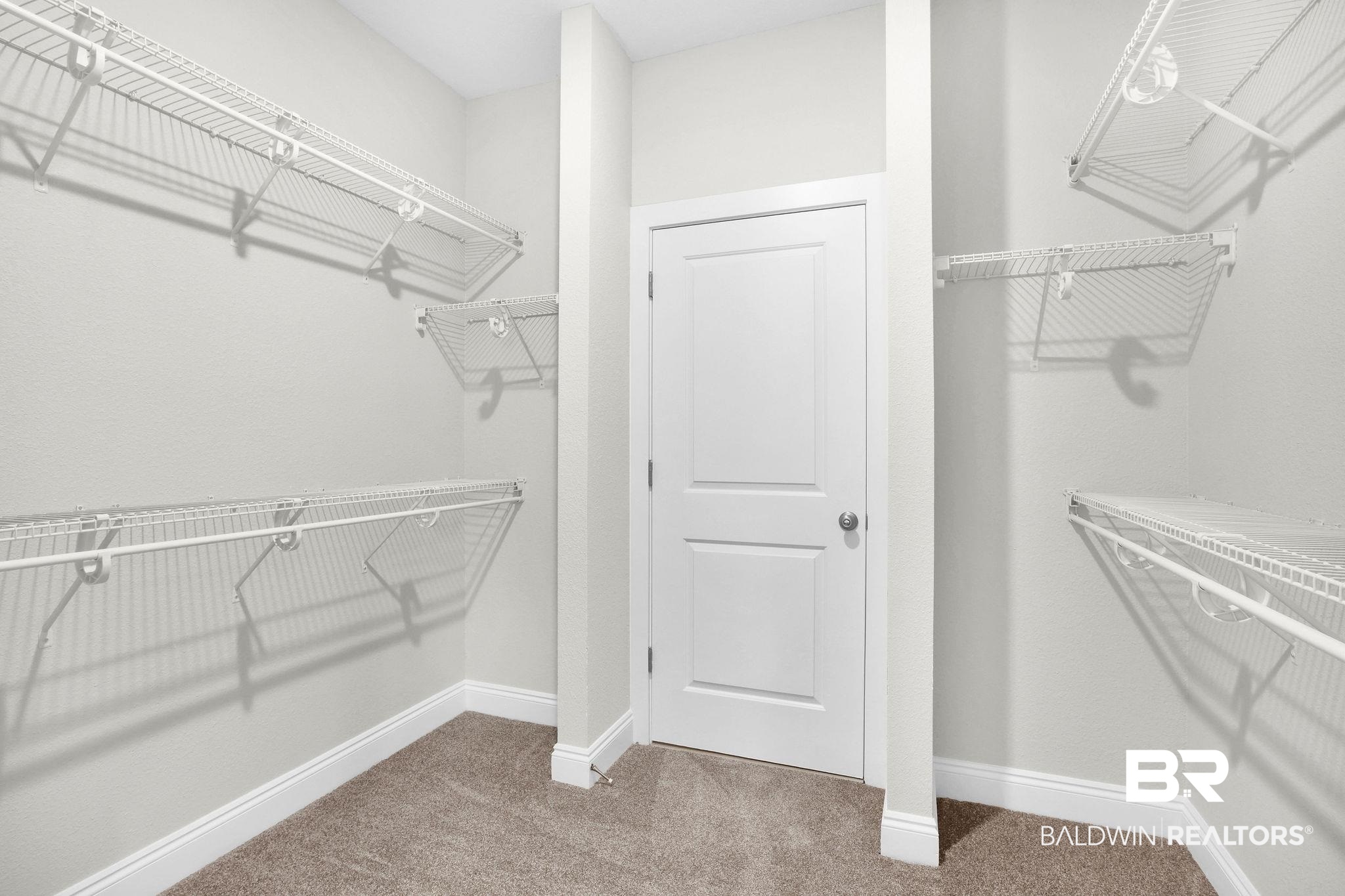 30815 Ono N Loop West Orange Beach, AL 36561 - Photo 17 of 40 Primary Closet