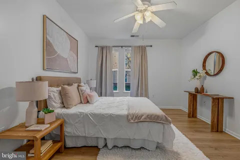 $435,000 | 2665 Prosperity Avenue, Unit 104, Fairfax, VA 22031