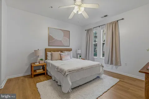 $435,000 | 2665 Prosperity Avenue, Unit 104, Fairfax, VA 22031