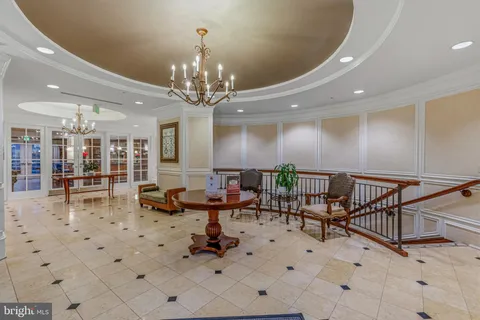 $435,000 | 2665 Prosperity Avenue, Unit 104, Fairfax, VA 22031