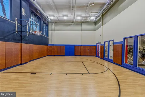 $435,000 | 2665 Prosperity Avenue, Unit 104, Fairfax, VA 22031