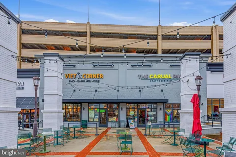 $435,000 | 2665 Prosperity Avenue, Unit 104, Fairfax, VA 22031