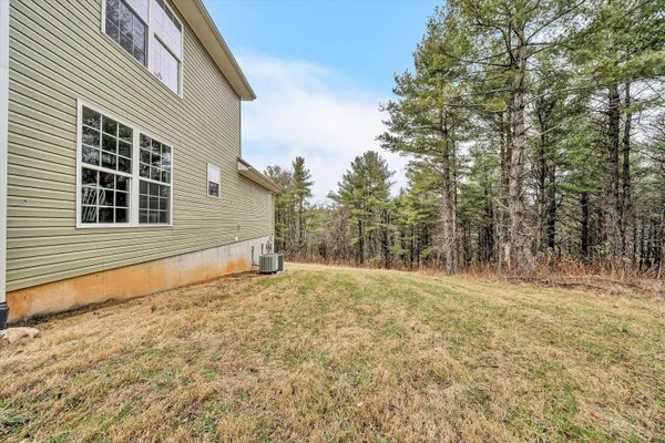 $471,500 | 202 Panther Drive Southeast, Floyd, VA 24091