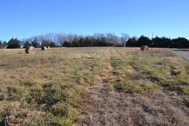 $36,000 | B Monroe Street, Lyndon, KS 66451