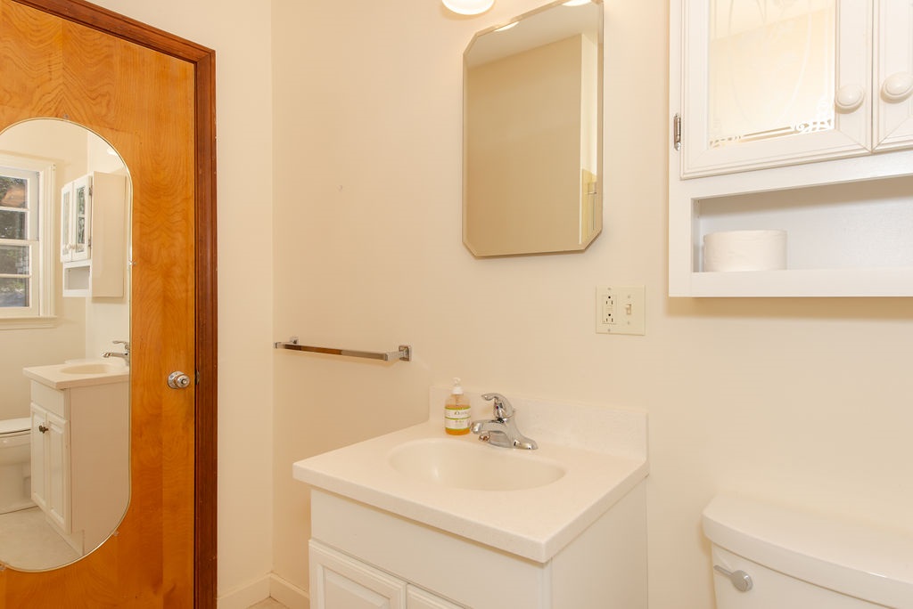 69 Bellamy Road Dover, NH 03820 - Photo 28 of 40