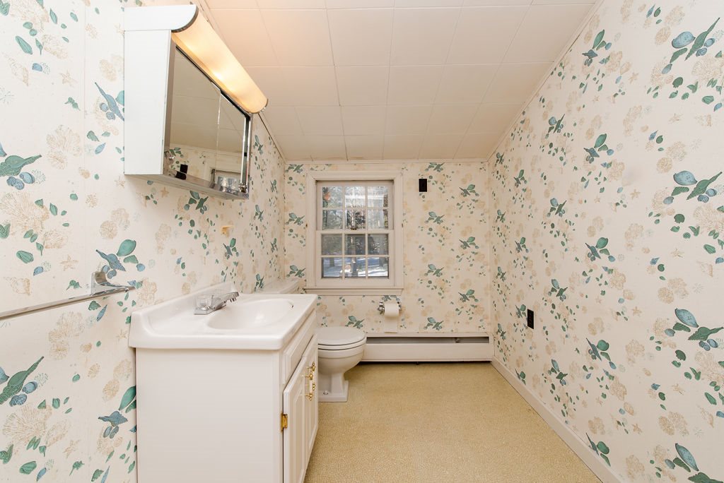 69 Bellamy Road Dover, NH 03820 - Photo 33 of 40