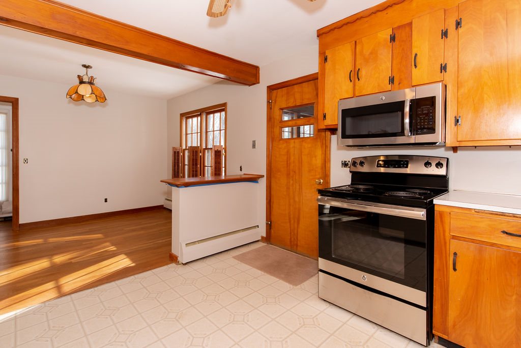 69 Bellamy Road Dover, NH 03820 - Photo 10 of 40