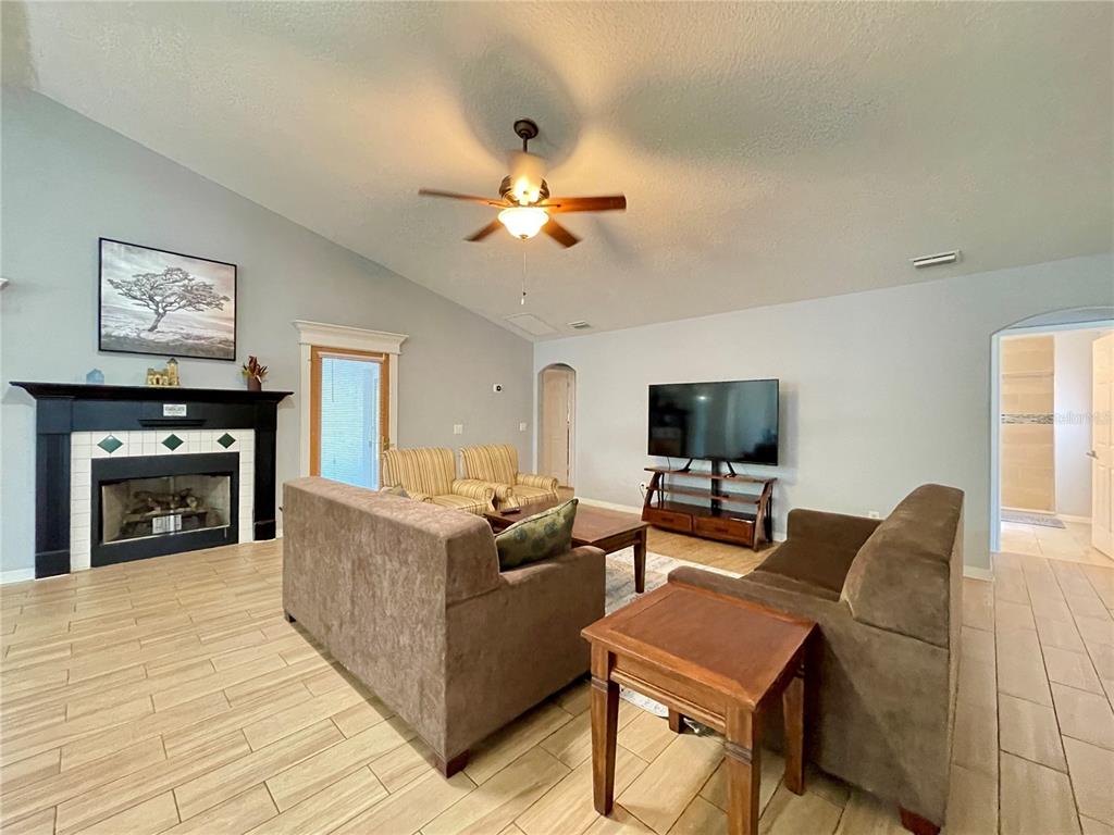 945 McDonald Road Port Orange, FL 32129 - Photo 7 of 31