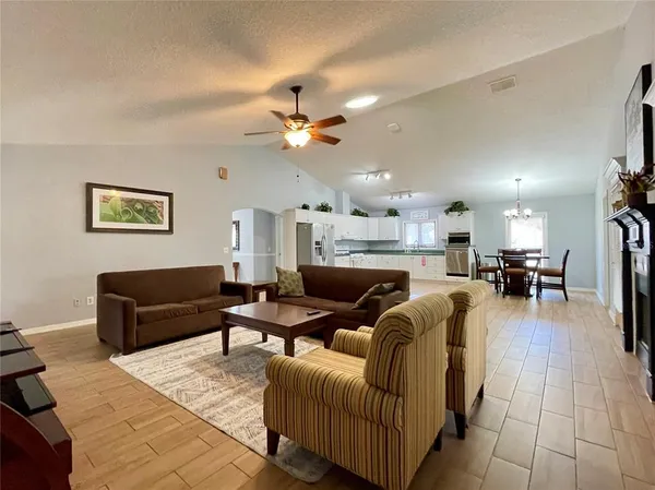 $2,600 | 945 McDonald Road, Port Orange, FL 32129