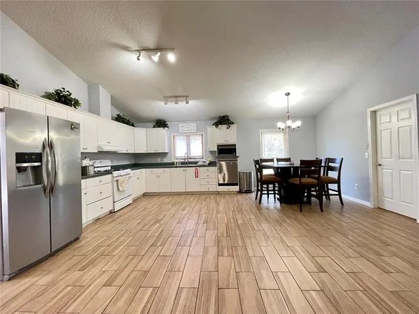 $2,600 | 945 McDonald Road, Port Orange, FL 32129