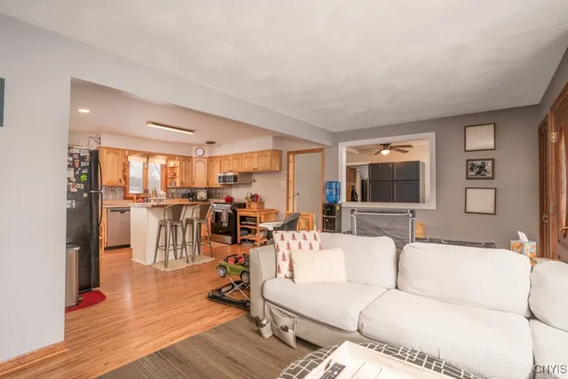 $269,900 | 2685 Sulphur Spring Road, Paris, NY 13456