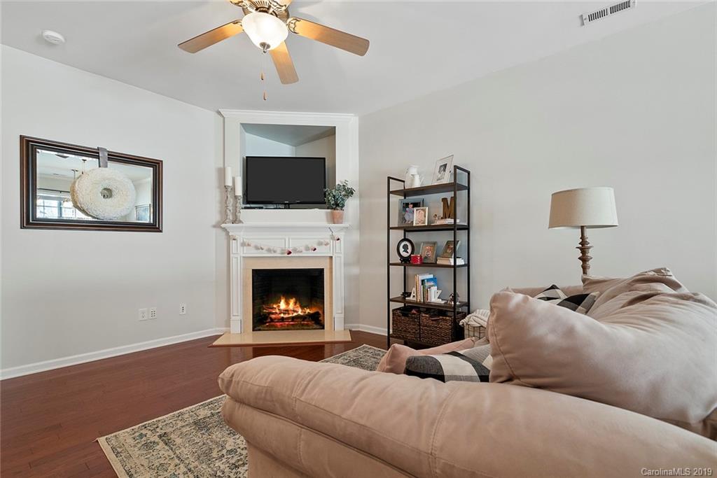 13138 Erwin Road Charlotte, NC 28273 - Photo 2 of 23 Gallery Image 2