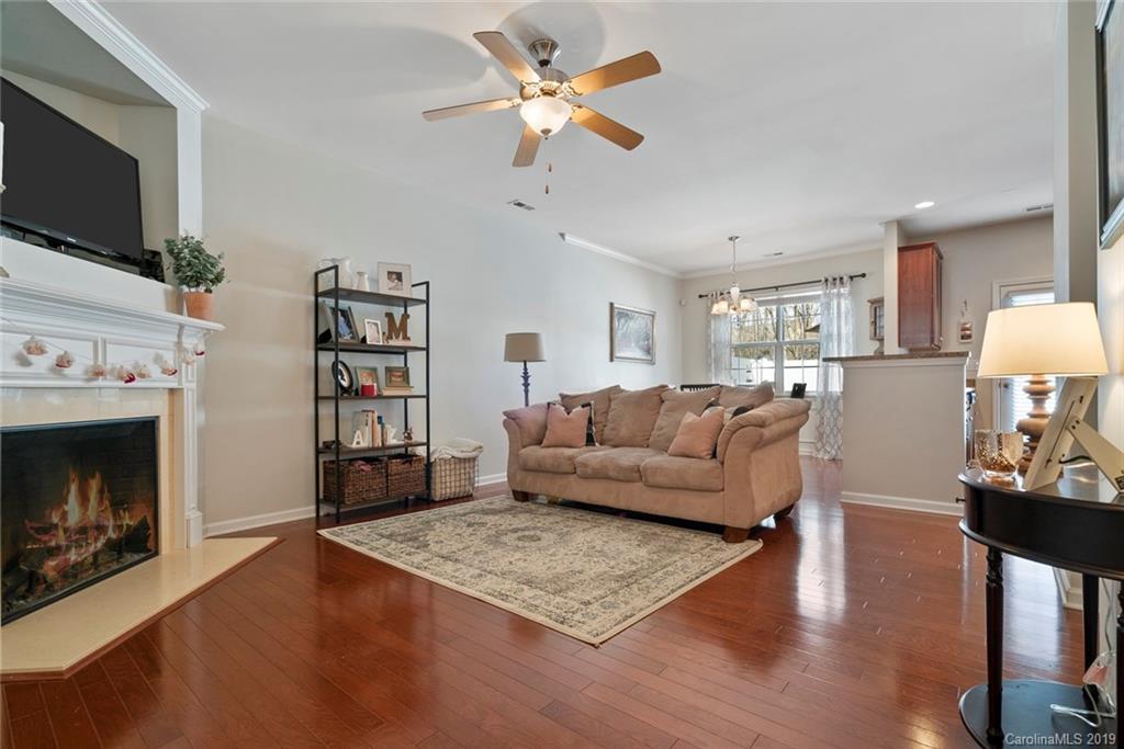 13138 Erwin Road Charlotte, NC 28273 - Photo 4 of 23 Gallery Image 4