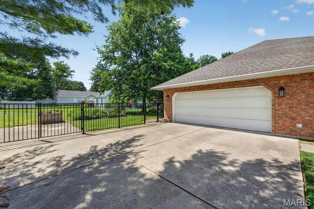 101 Polo Run Waterloo, IL 62298 - Photo 4 of 28