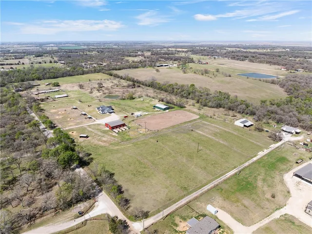 $1,500,000 | 399 Satin Road, Chilton, TX 76632