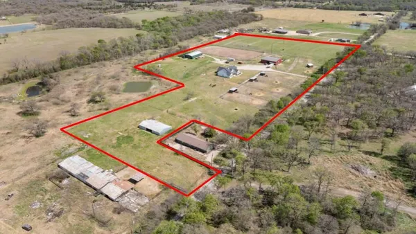 $1,500,000 | 399 Satin Road, Chilton, TX 76632