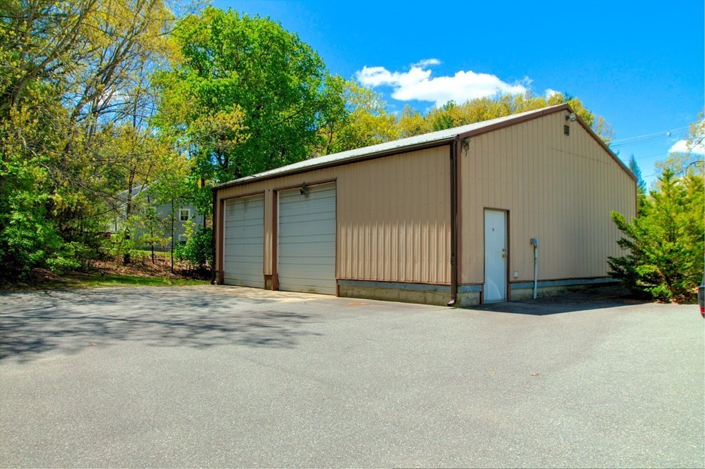 206 Riverneck Road Chelmsford, MA 01824 - Photo 8 of 12 Gallery Image 8