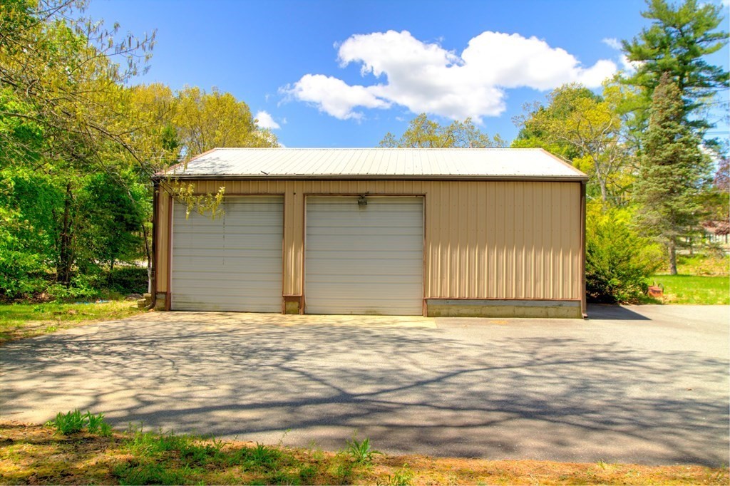 206 Riverneck Road Chelmsford, MA 01824 - Photo 9 of 12 Gallery Image 9