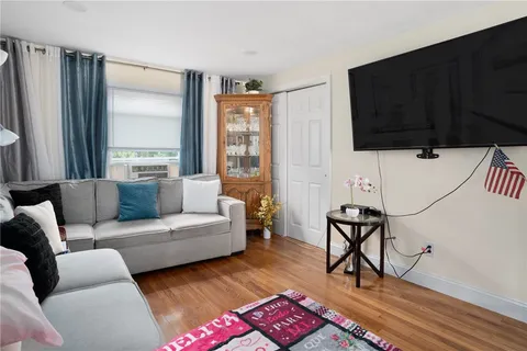$649,900 | 370 Montgomery Avenue, Cranston, RI 02905