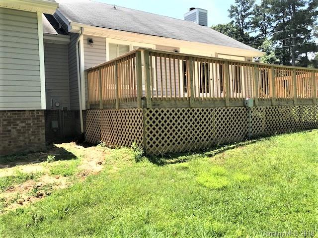 5512 Griffith Road Monroe, NC 28112 - Photo 7 of 36 a view of a backyard