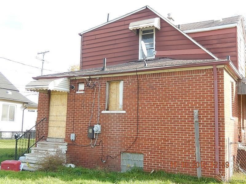 256 Frazier Street River Rouge, MI 48218 - Photo 17 of 17 DSCN0440.JPG
