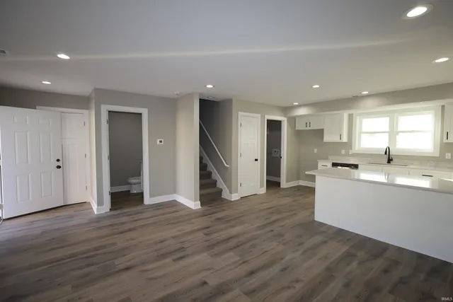 $389,900 | 2180 & 2190 Barr Street, Fort Wayne, IN 46803