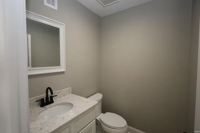 $389,900 | 2180 & 2190 Barr Street, Fort Wayne, IN 46803