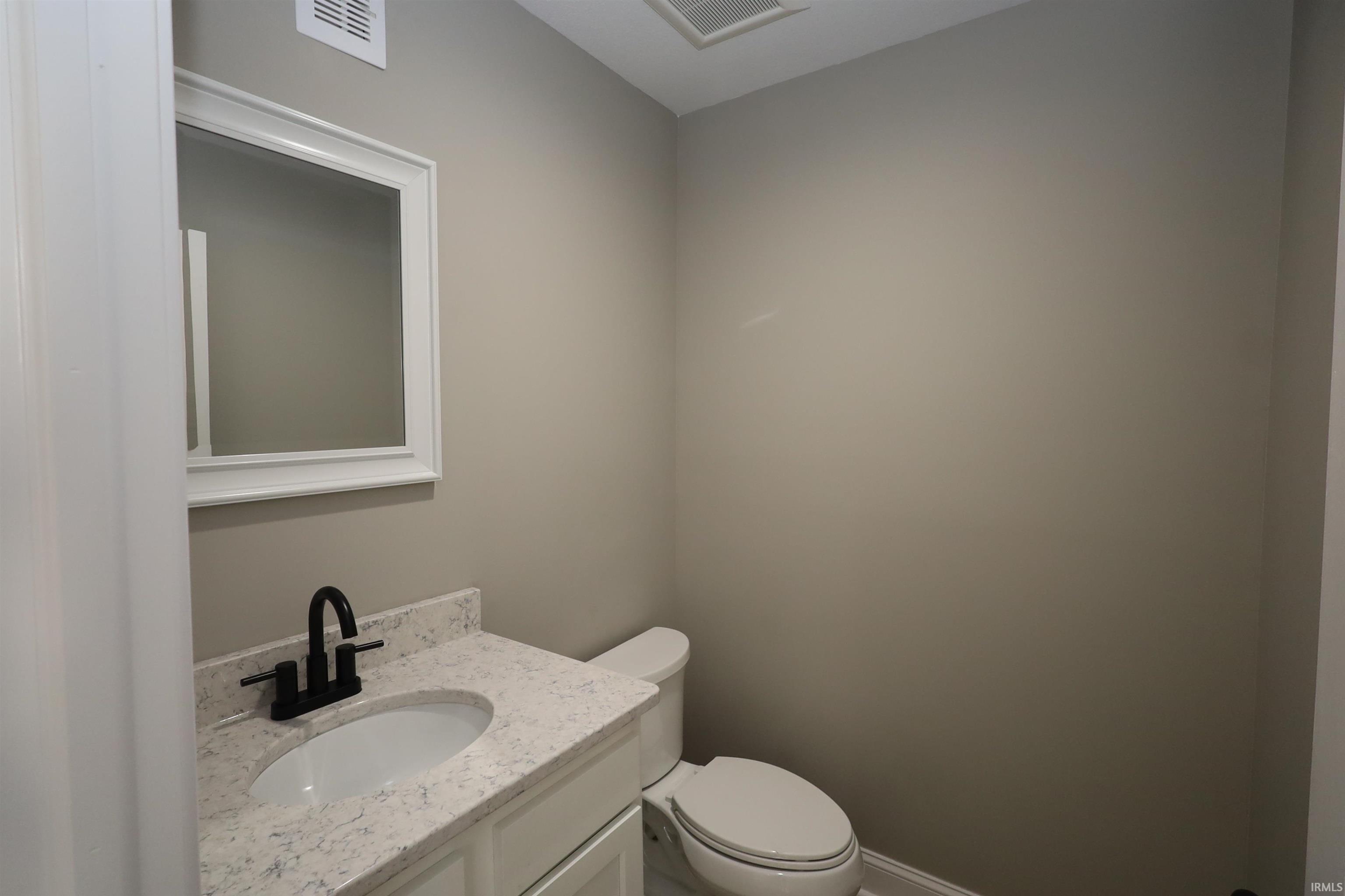 2180 & 2190 Barr Street Fort Wayne, IN 46803 - Photo 7 of 34