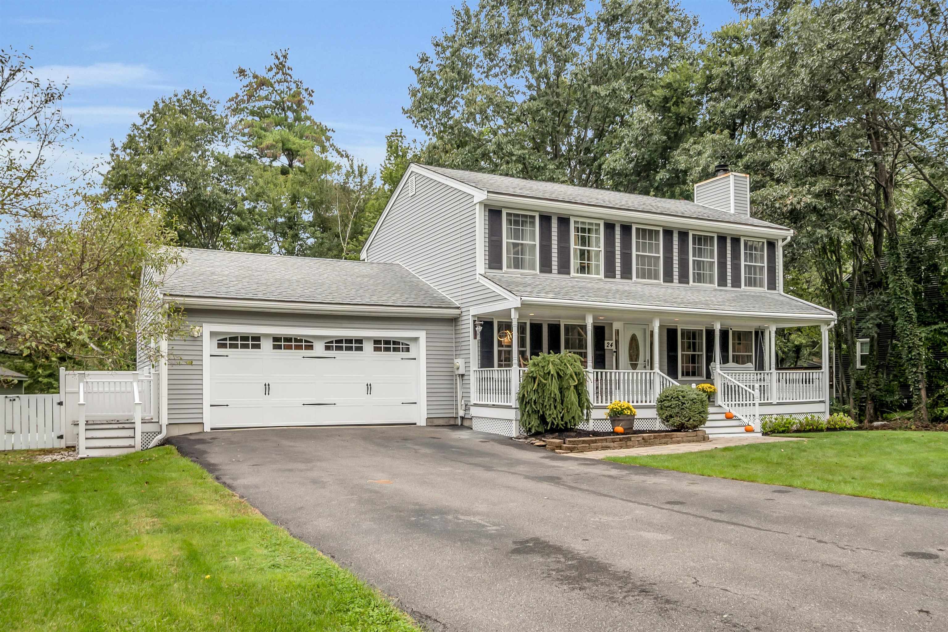 24 Wright Road Derry, NH 03038 - Photo 2 of 40