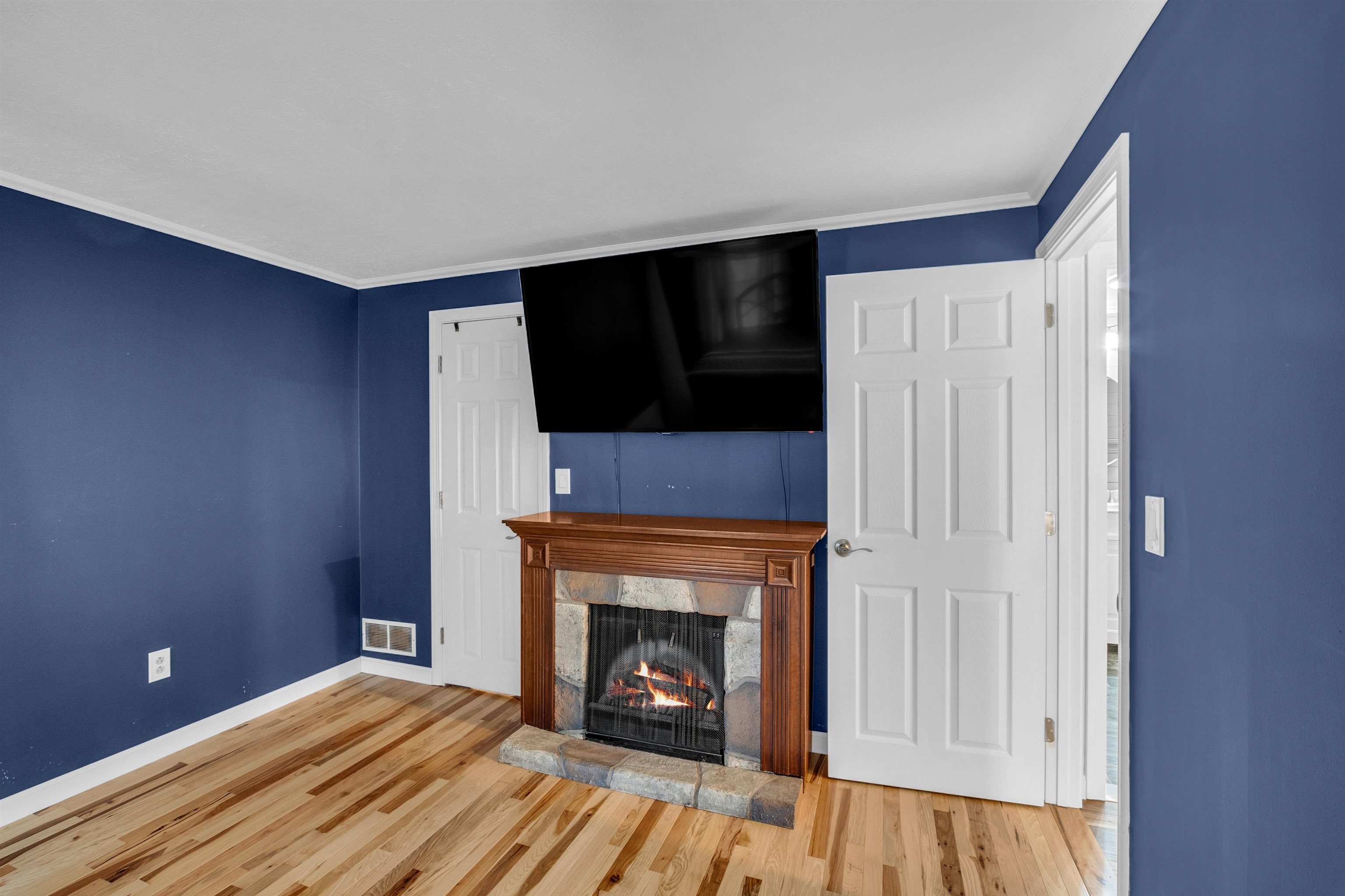 24 Wright Road Derry, NH 03038 - Photo 10 of 40