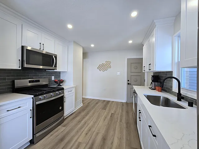 $289,900 | 2546 South 13th Street, Milwaukee, WI 53215