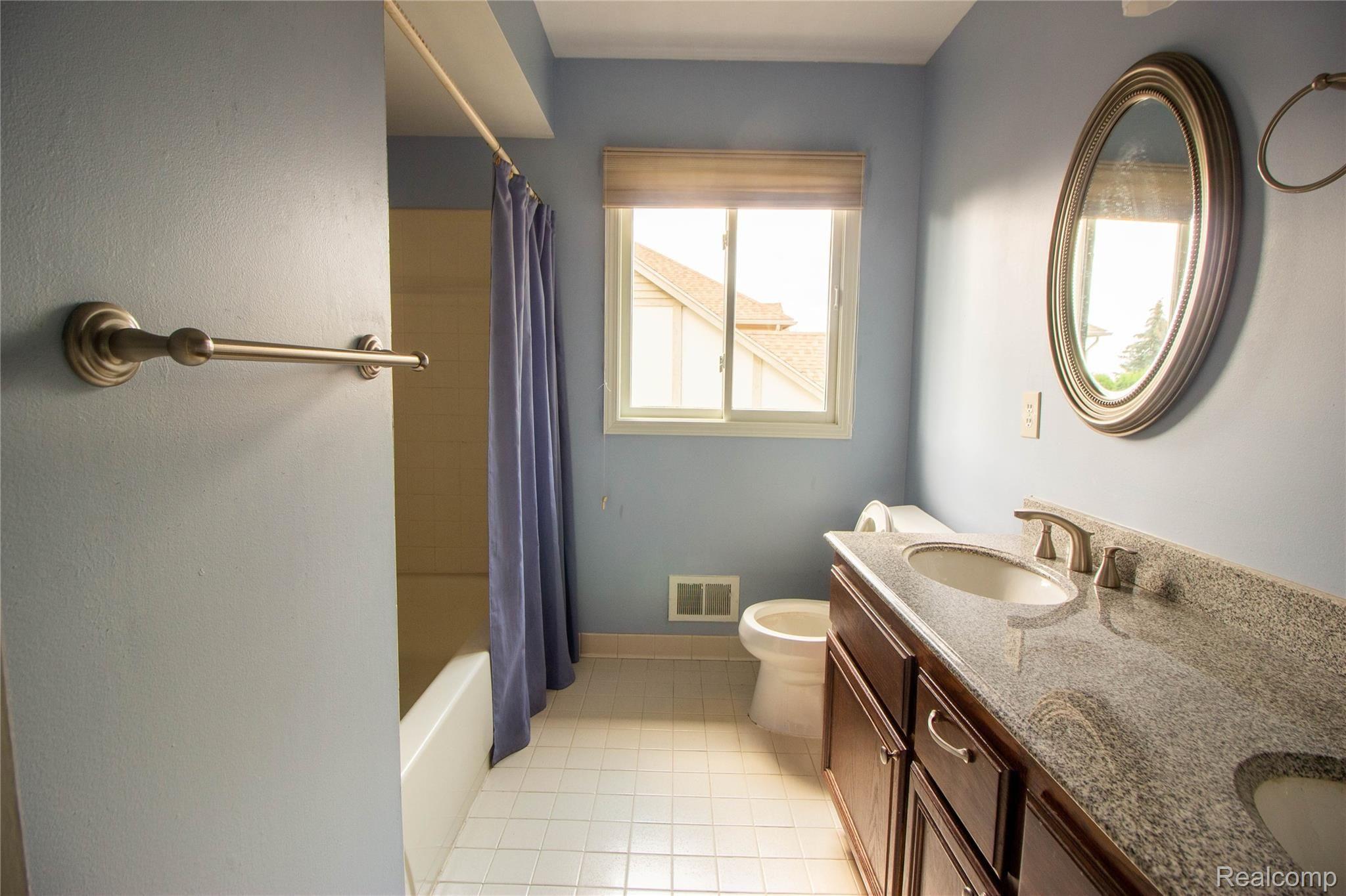 3079 Kilburn Road West Rochester, MI 48306 - Photo 27 of 40 _MG_0505-HDR.jpg