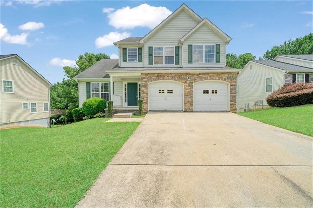 5745 Village Loop Fairburn, GA 30213 - Photo 1 of 47