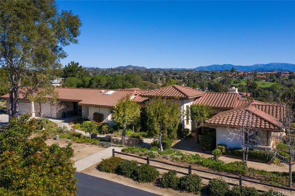 737 Carnation Lane Fallbrook, CA 92028 - Photo 1 of 1 Gallery Image 1