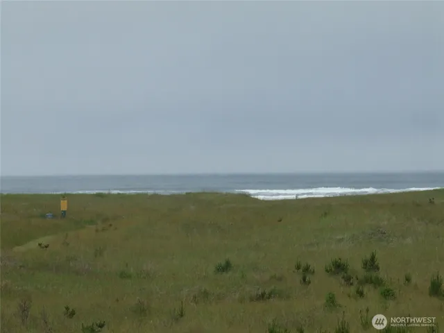 $50,000 | 304 Northwest 14th Street Northwest, Unit 207, Long Beach, WA 98631