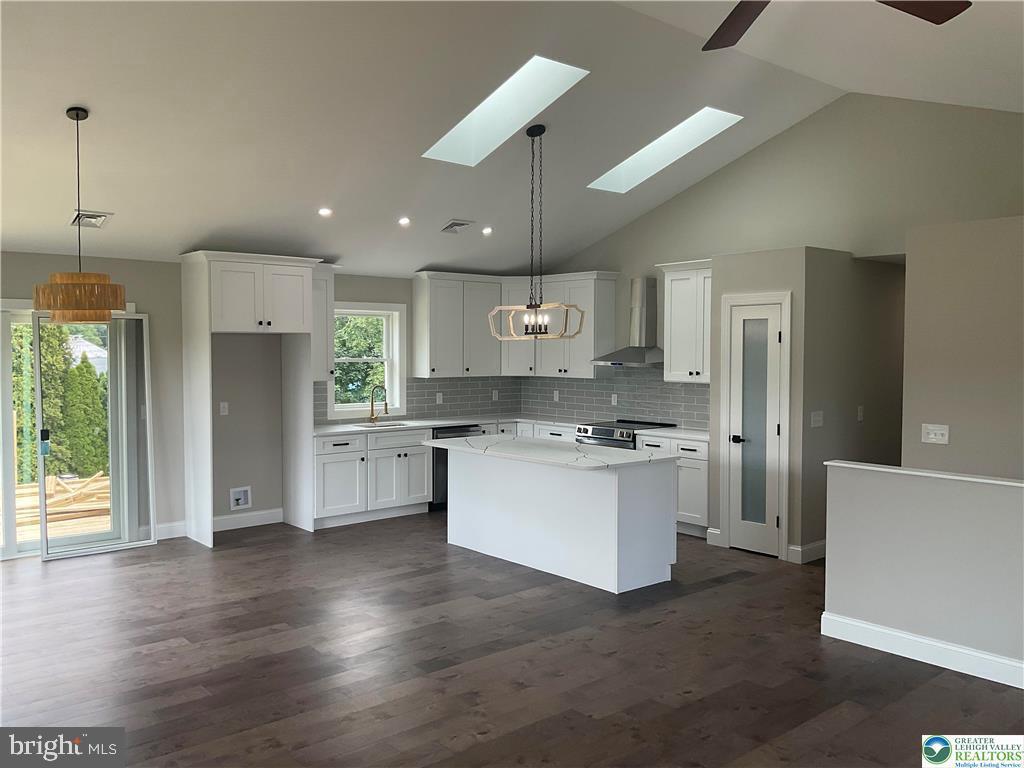 2827 Willow Street Coplay, PA 18037 - Photo 2 of 15