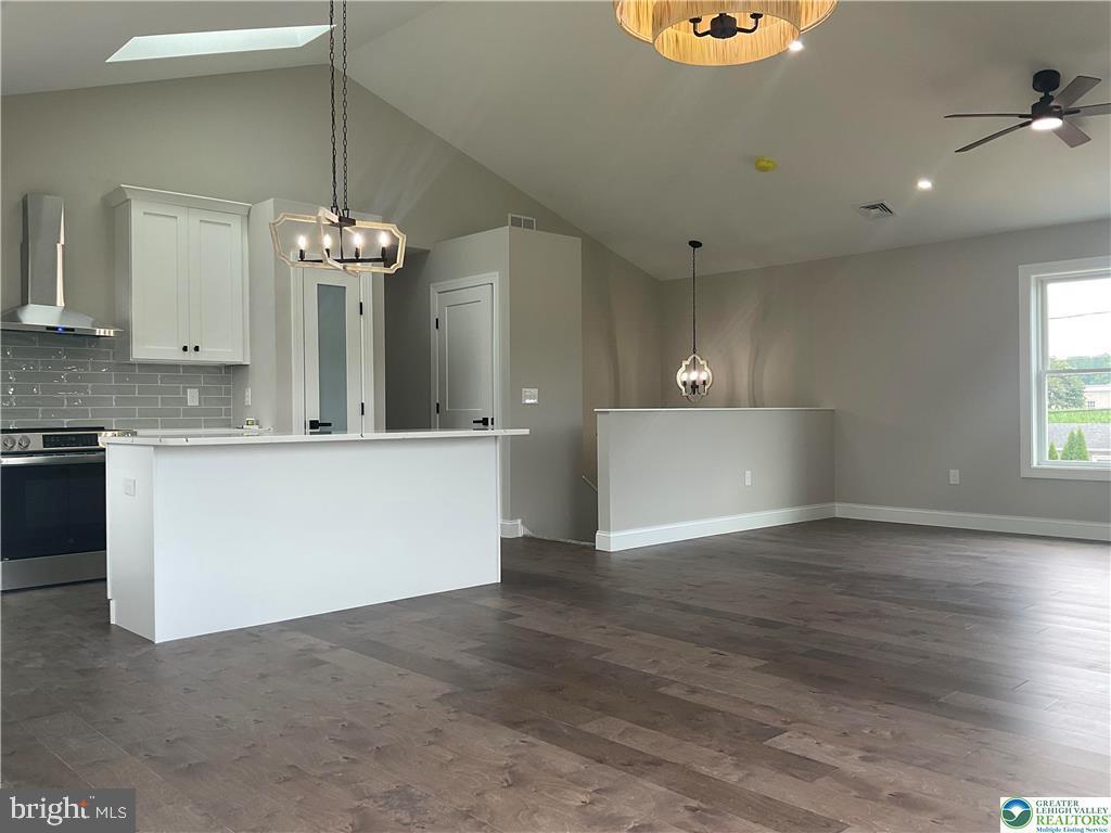 2827 Willow Street Coplay, PA 18037 - Photo 5 of 15