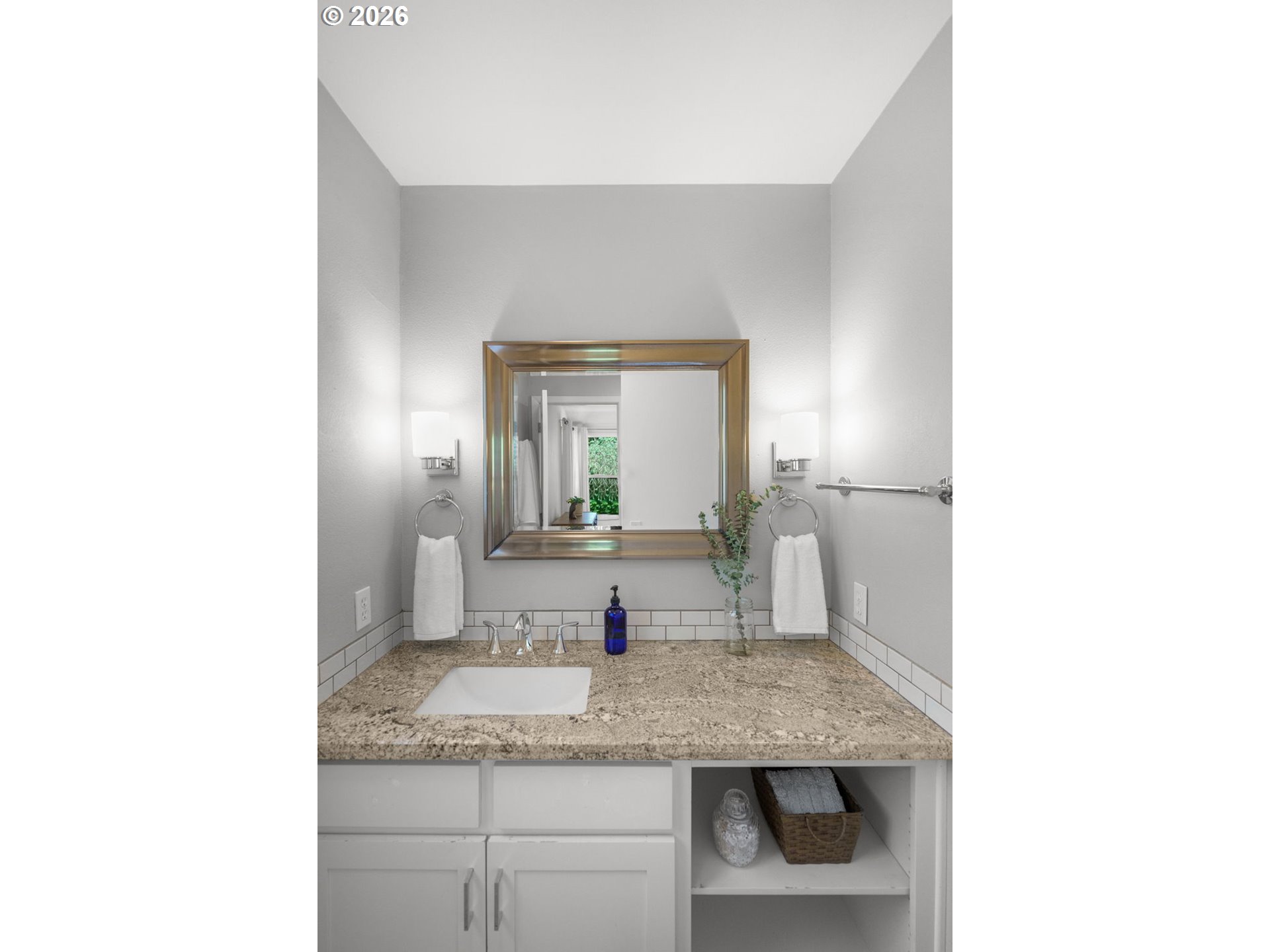 7175 Southwest Palmer Way Beaverton, OR 97007 - Photo 19 of 27 En Suite Bathroom