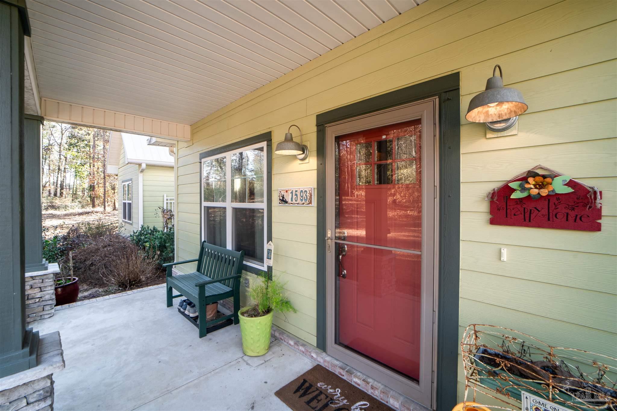 1593 Christmas Tree Road Milton, FL 32570 - Photo 2 of 70 Gallery Image 2