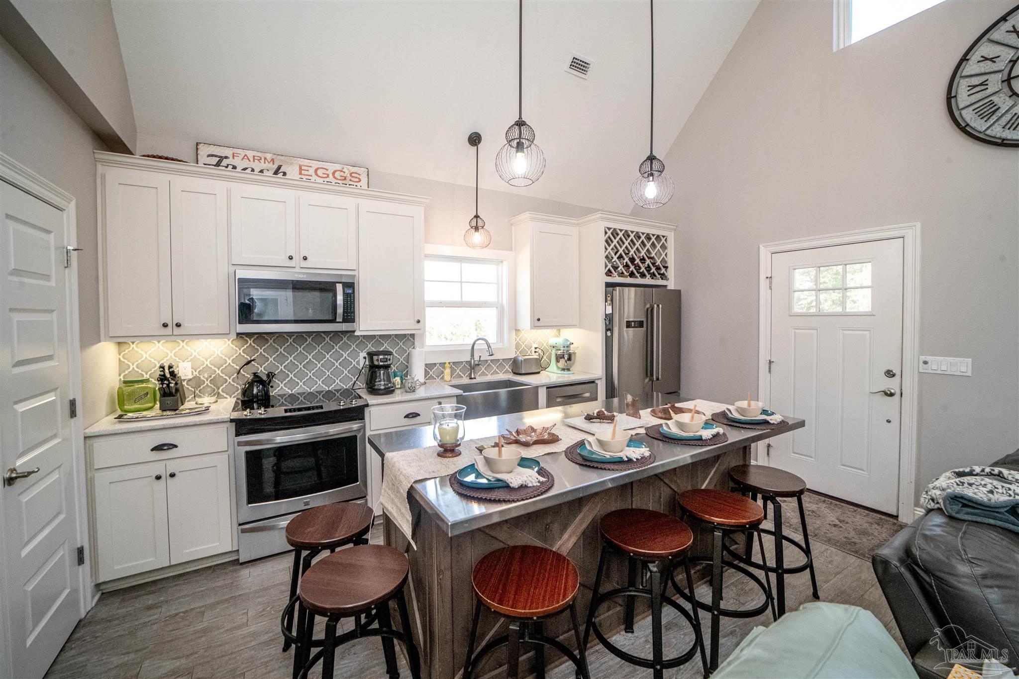 1593 Christmas Tree Road Milton, FL 32570 - Photo 8 of 70 Gallery Image 8