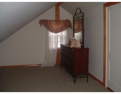 14 Merriwether Road Worcester, MA 01602 - Photo 8 of 14 Gallery Image 8
