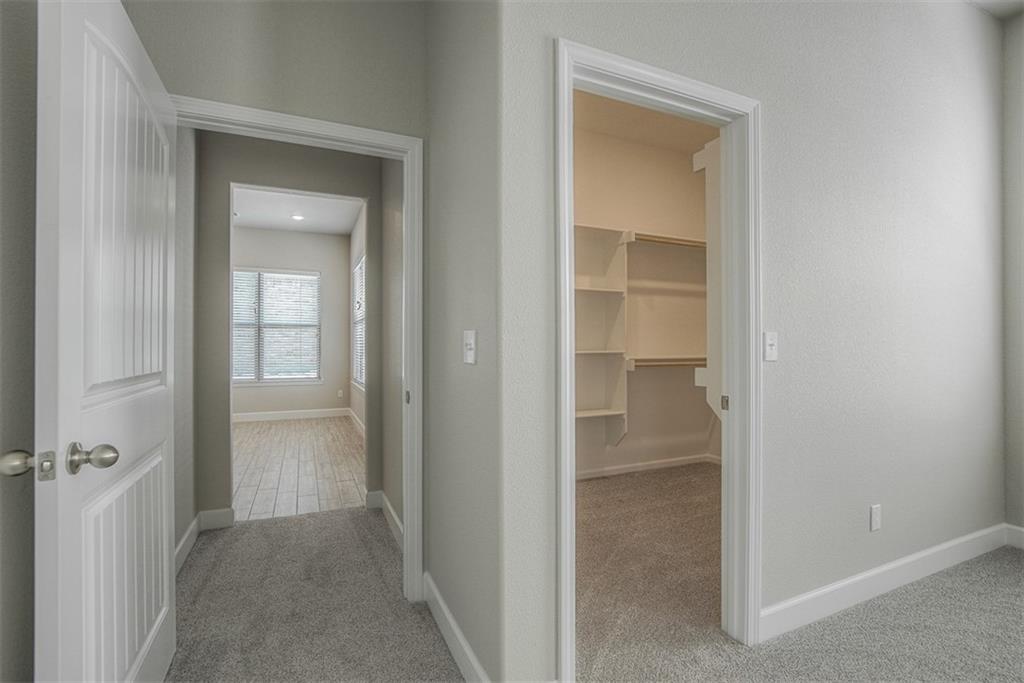 8408 North Greentree Drive Lenexa, KS 66227 - Photo 20 of 41