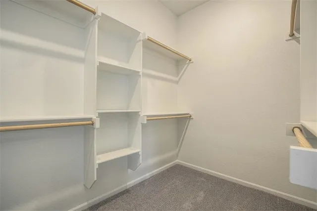 $462,725 | 8408 North Greentree Drive, Lenexa, KS 66227