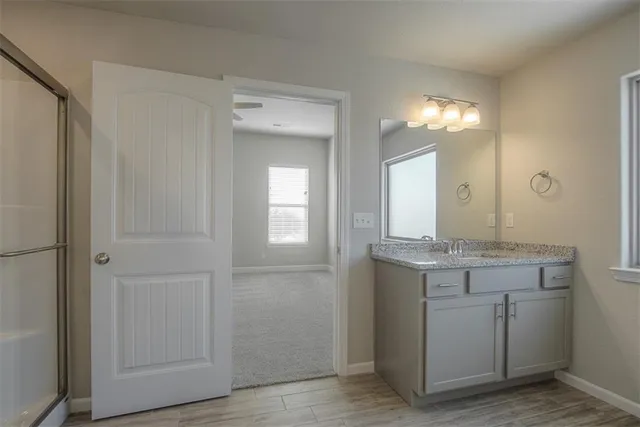 $462,725 | 8408 North Greentree Drive, Lenexa, KS 66227